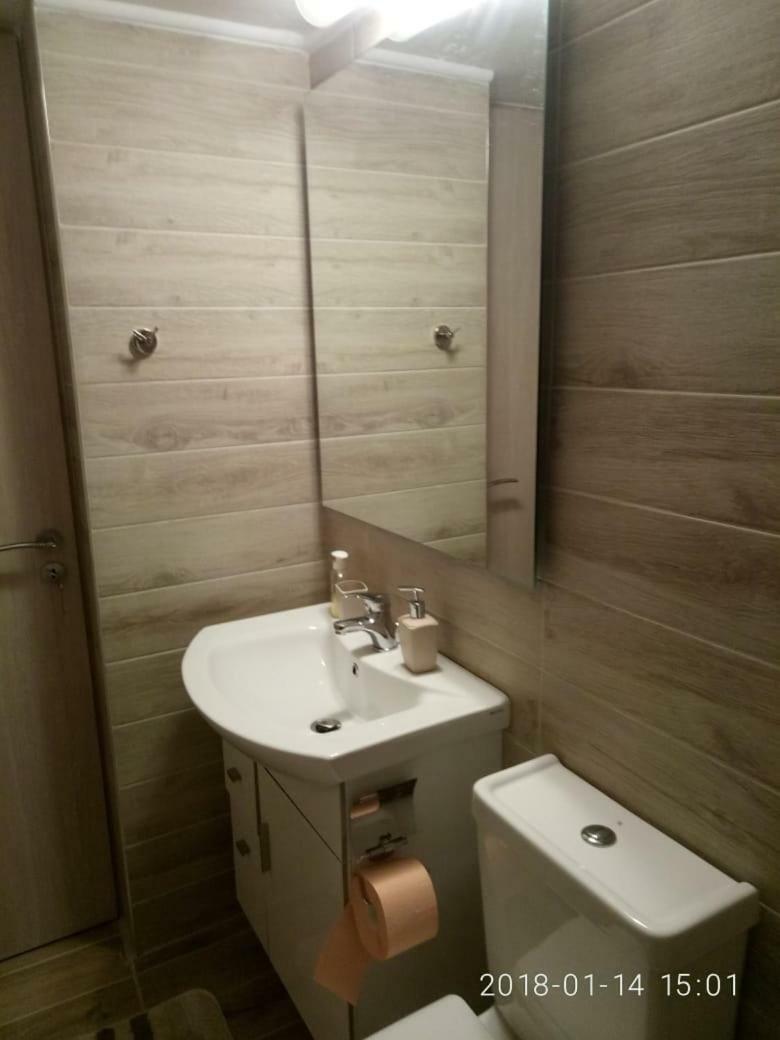 Modern, Ideally Located Studio Apartment Афіни Екстер'єр фото